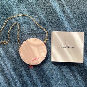 DAISY MARC JACOBS Pink Round Cosmetics Pouch Bag